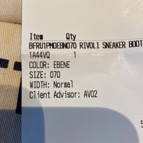 Louis Vuitton Rivoli High Top Sneaker - Picture 6 of 6